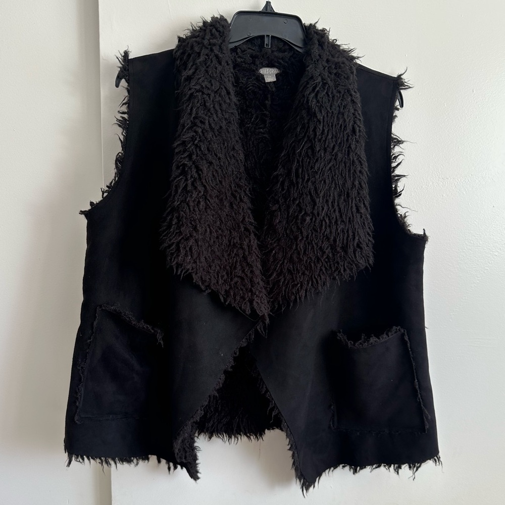 Falls Creek Black Textured Vest